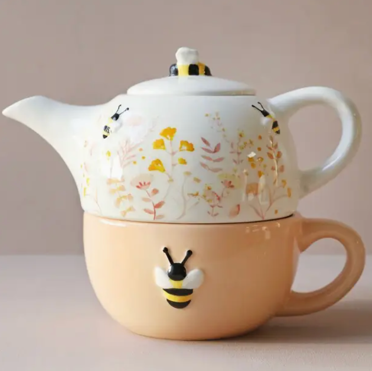 Floral Bee Teapot